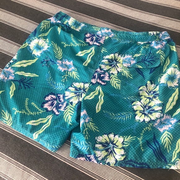 Men’s Vineyard Vines swim trunks XL. not new. - Picture 6 of 7